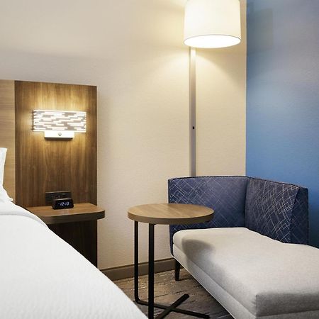 Holiday Inn Express - South Haven By Ihg Экстерьер фото