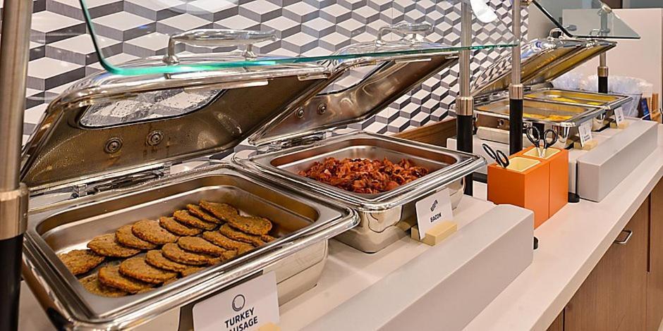 Holiday Inn Express - South Haven By Ihg Экстерьер фото