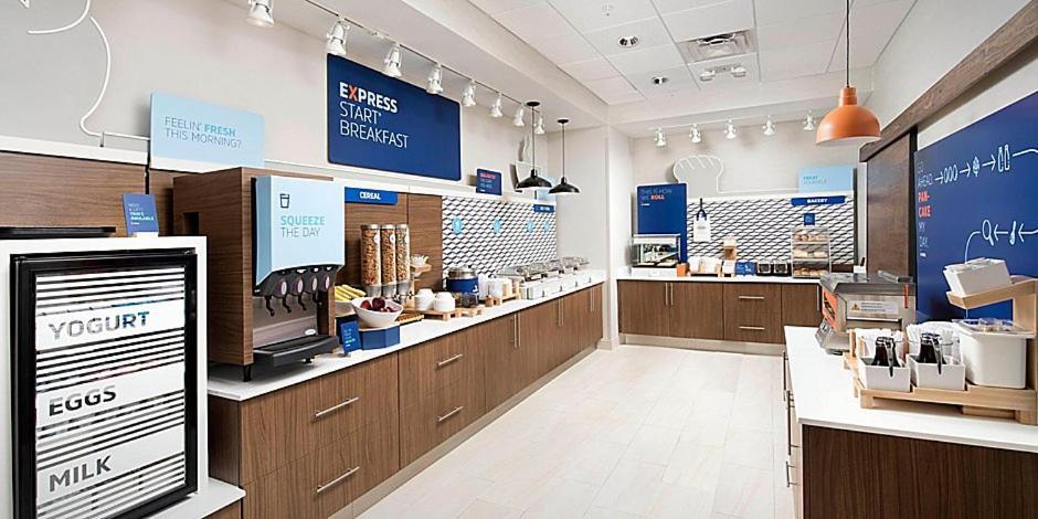 Holiday Inn Express - South Haven By Ihg Экстерьер фото