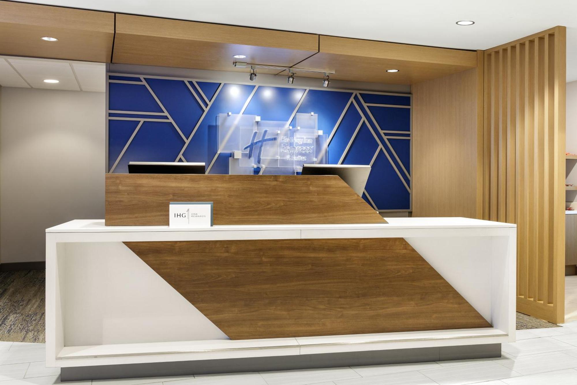 Holiday Inn Express - South Haven By Ihg Экстерьер фото